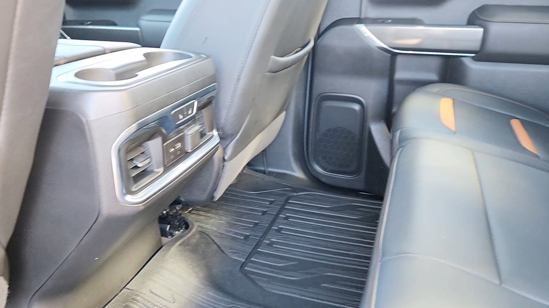 Used 2020 GMC Sierra 1500 AT4 w/ AT4 Premium Package image 27