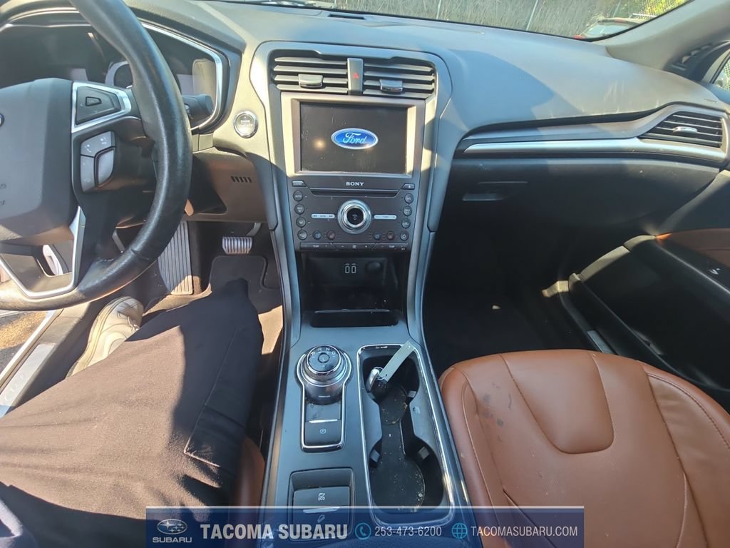 Used 2019 Ford Fusion Titanium FWD image 15