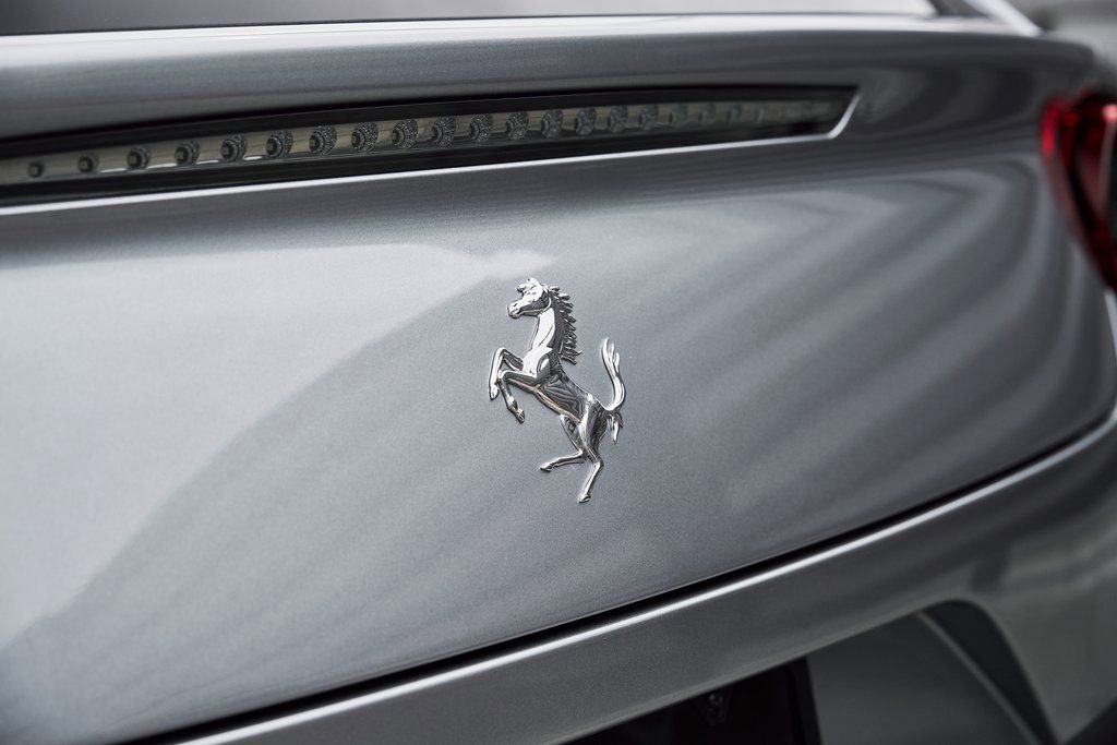 Used 2020 Ferrari GTC4Lusso T RWD image 11