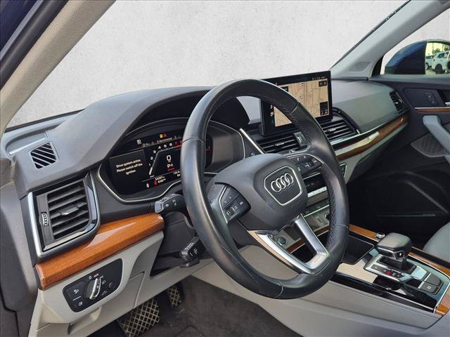 Used 2022 Audi Q5 2.0T Premium Plus AWD/4WD image 5