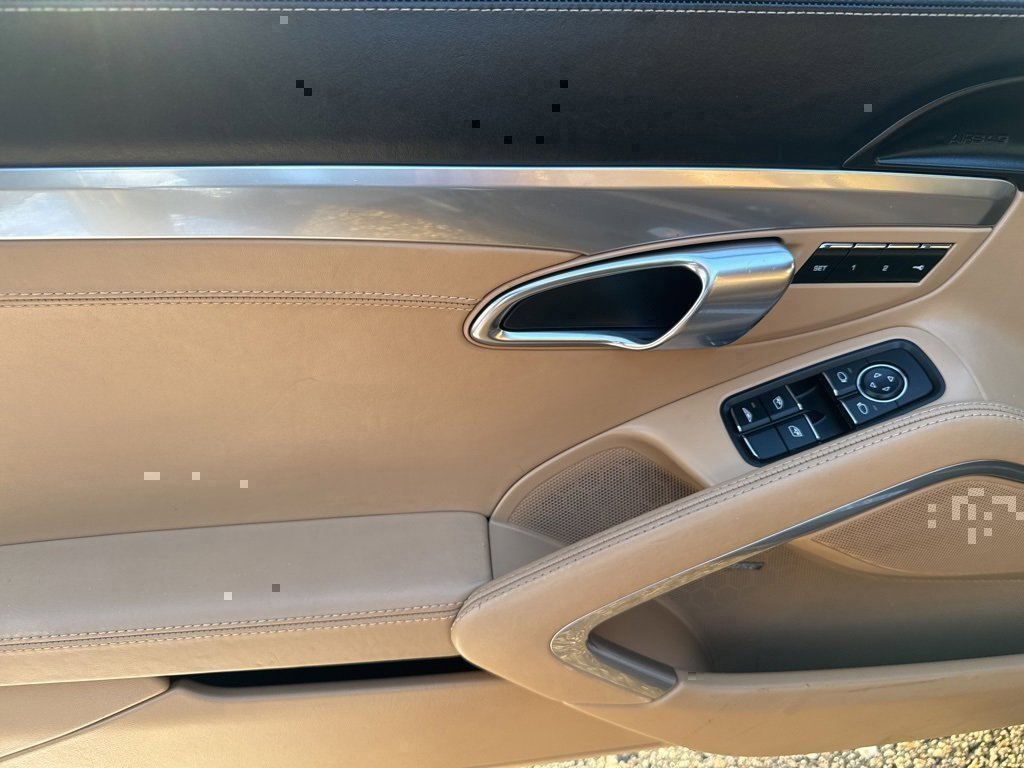 Used 2015 Porsche 911 Carrera S image 7