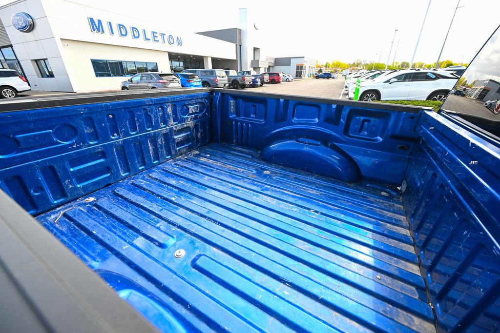 Used 2018 Ford F150 XLT w/ Equipment Group 302A Luxury AWD/4WD image 16