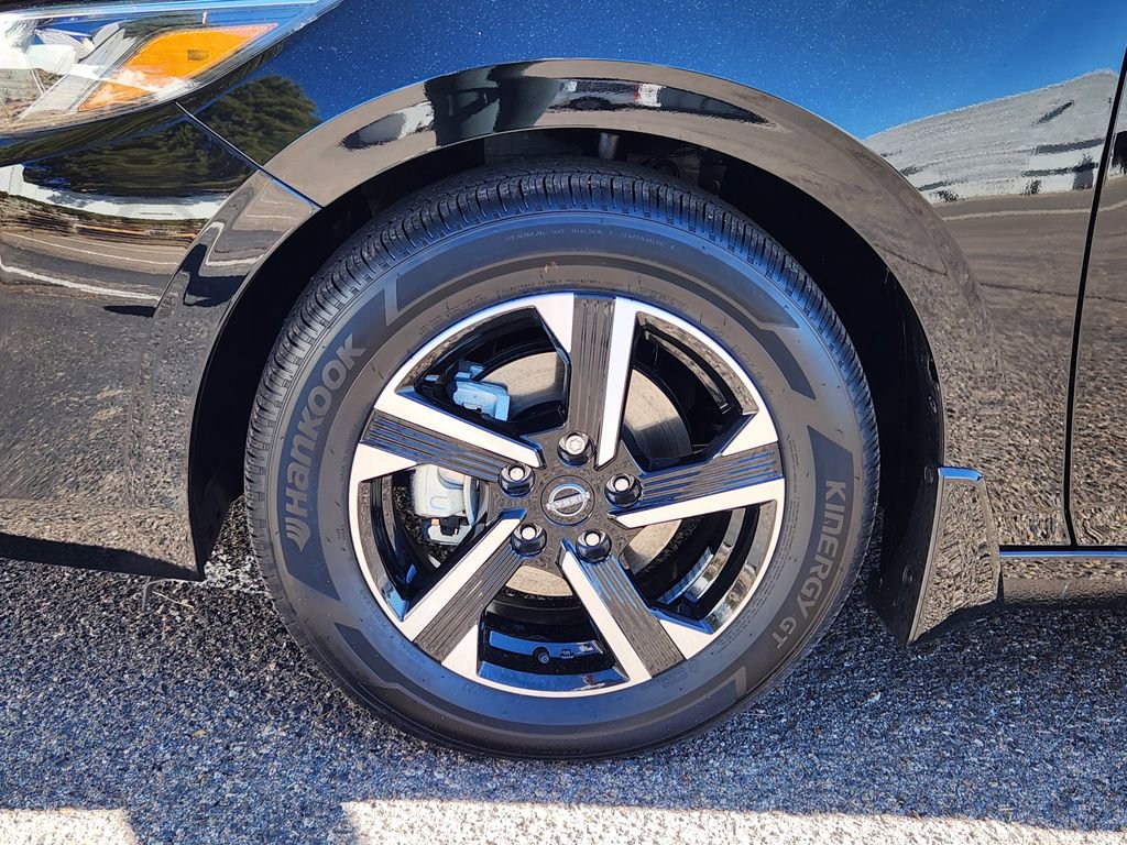 Used 2025 Nissan Sentra SV w/ All-Weather Package image 16