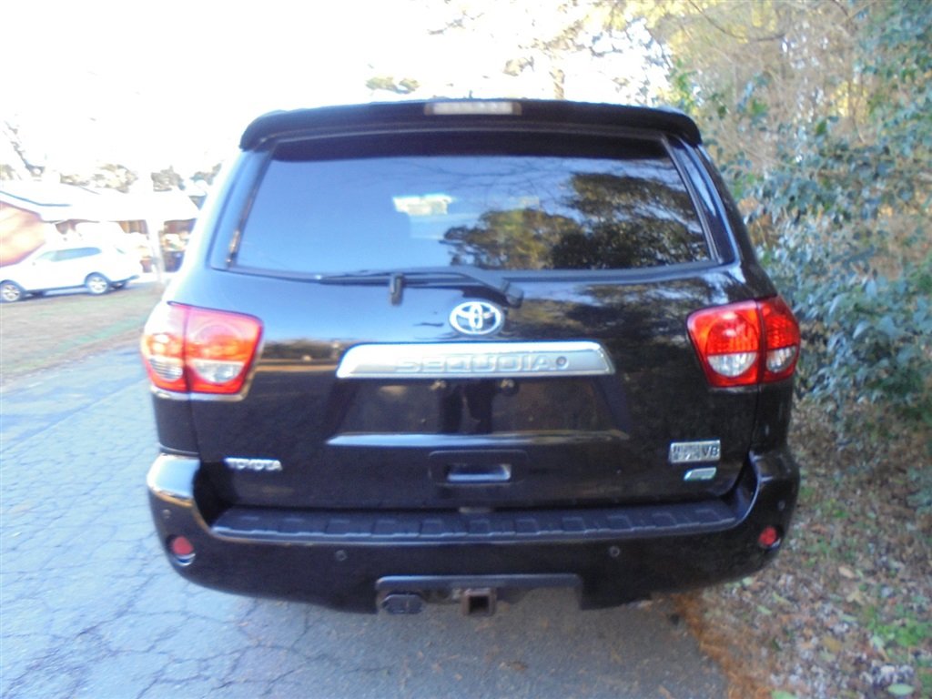 Used 2012 Toyota Sequoia Platinum image 4