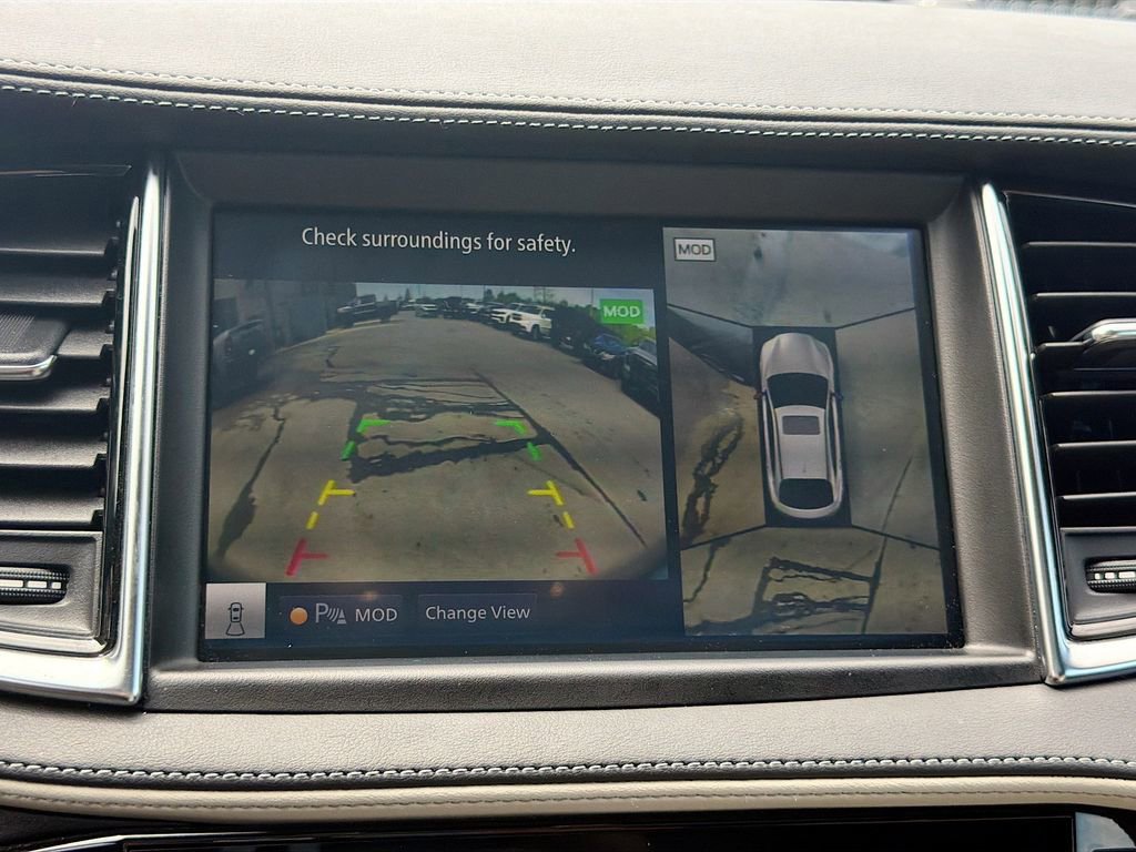 Used 2025 INFINITI QX55 Essential AWD/4WD image 32