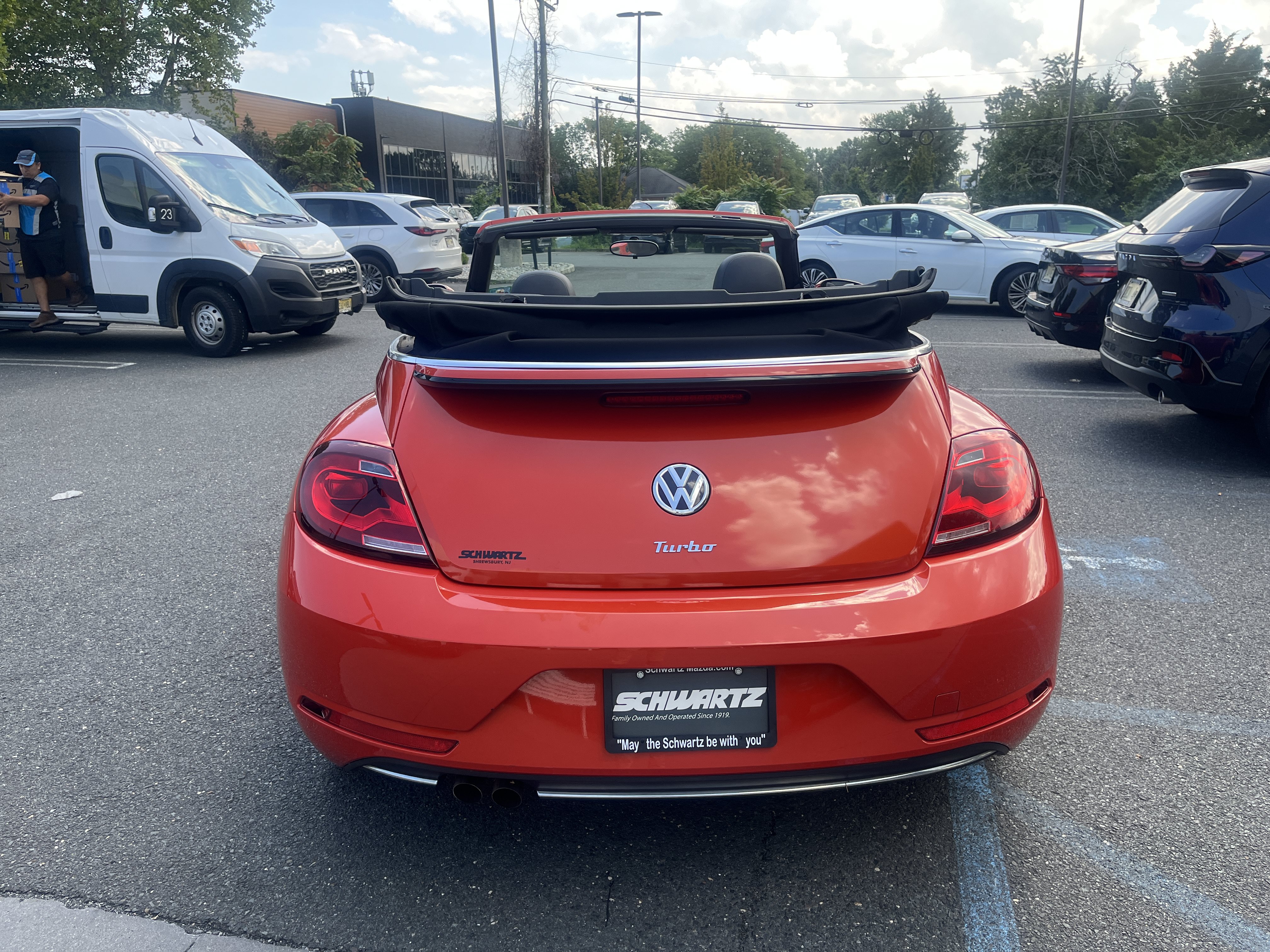 Used 2019 Volkswagen Beetle 2.0T S FWD image 5