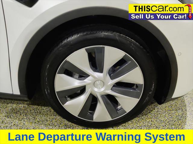 Used 2021 Tesla Model Y Long Range AWD/4WD image 21