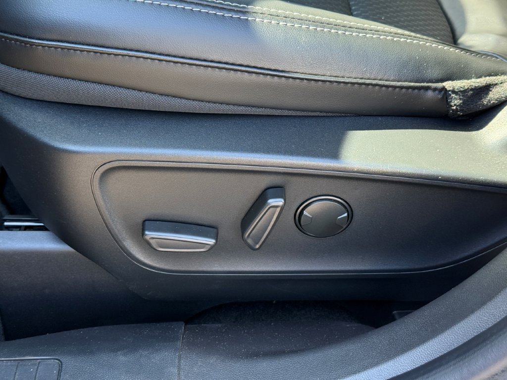 New 2024 Ford Escape SE FWD image 13