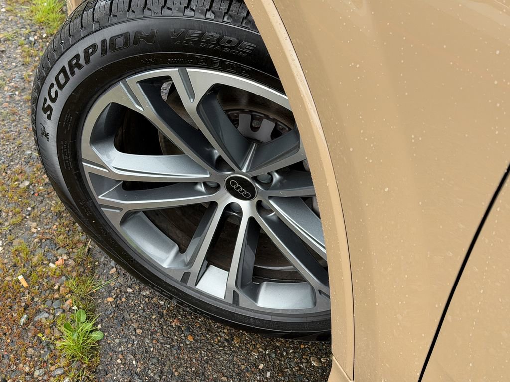 New 2026 Audi Q7 2.0T Premium Plus image 11