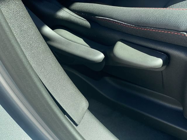 New 2027 Chevrolet Bolt RS w/ Technology Package FWD image 41