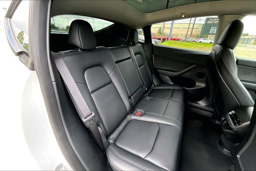 Used 2022 Tesla Model Y Performance AWD/4WD image 20