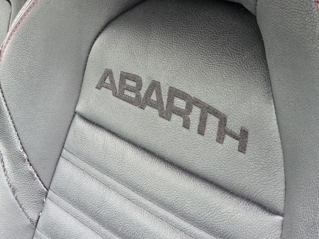 Used 2018 FIAT 124 Spider Abarth RWD image 29