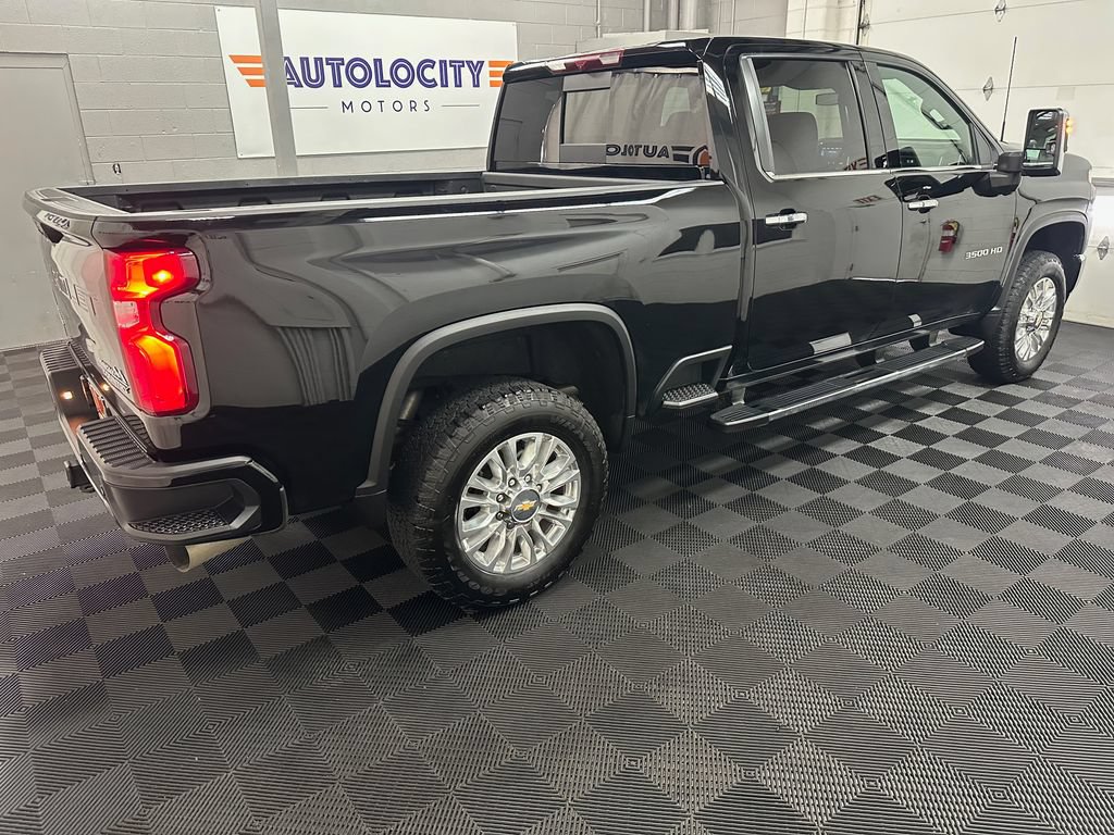 Used 2022 Chevrolet Silverado 3500 High Country AWD/4WD image 10