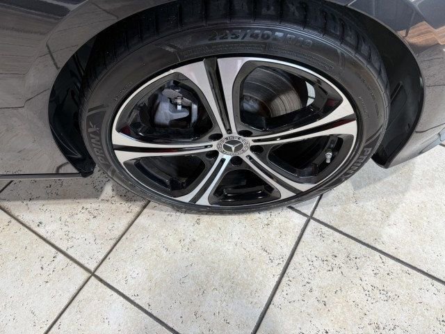 Used 2022 Mercedes-Benz C 300 Sedan w/ Exclusive Trim Package image 10