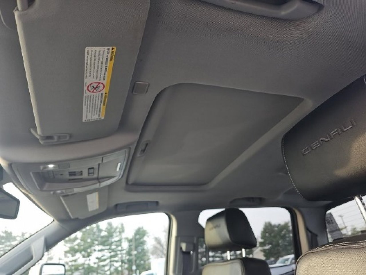 Used 2017 GMC Sierra 3500 Denali image 18