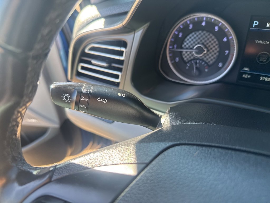 Used 2020 Hyundai Elantra Limited w/ Ultimate Package 03 image 20