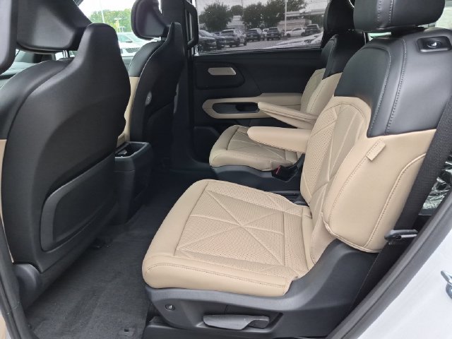 New 2027 Kia Telluride EX FWD image 24