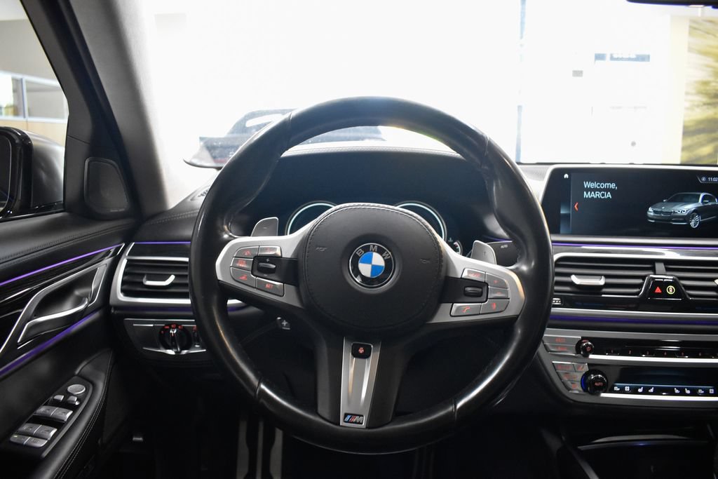 Used 2018 BMW M760i xDrive AWD/4WD image 26