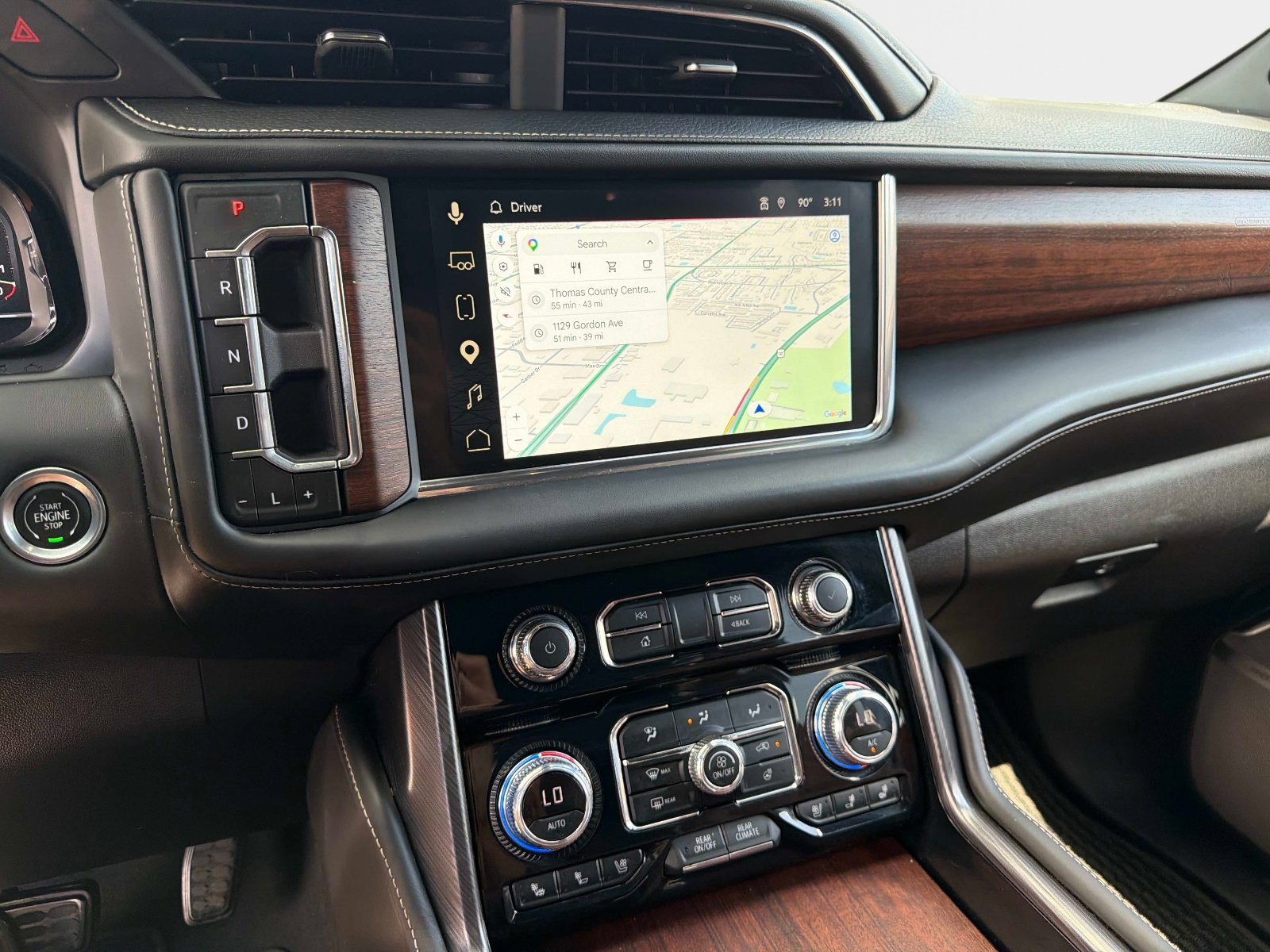 Used 2023 GMC Yukon Denali Ultimate image 23
