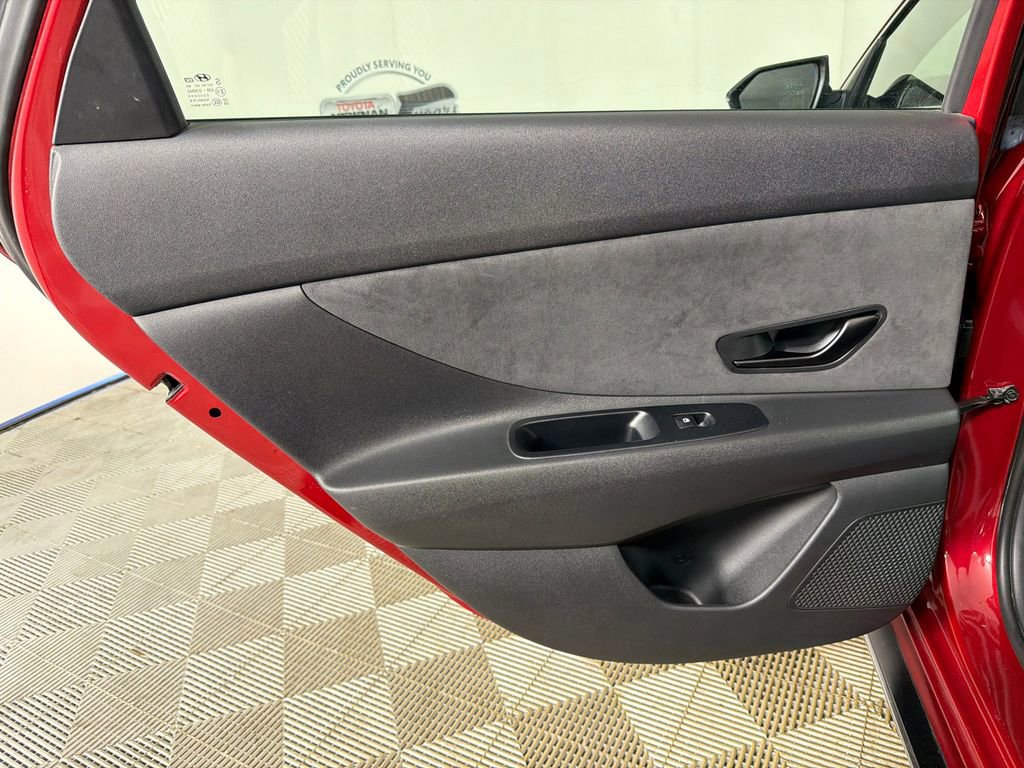 Used 2024 Hyundai Elantra N FWD image 22