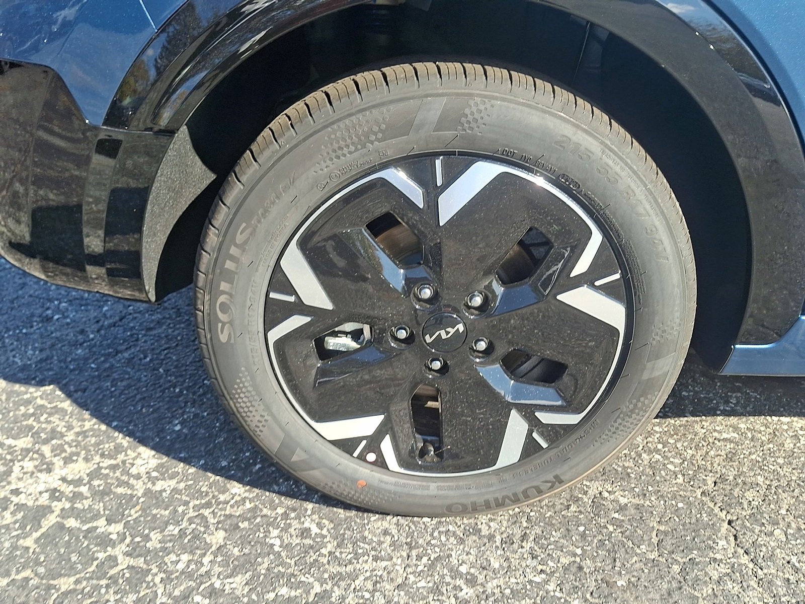 New 2025 Kia Niro Wind image 10