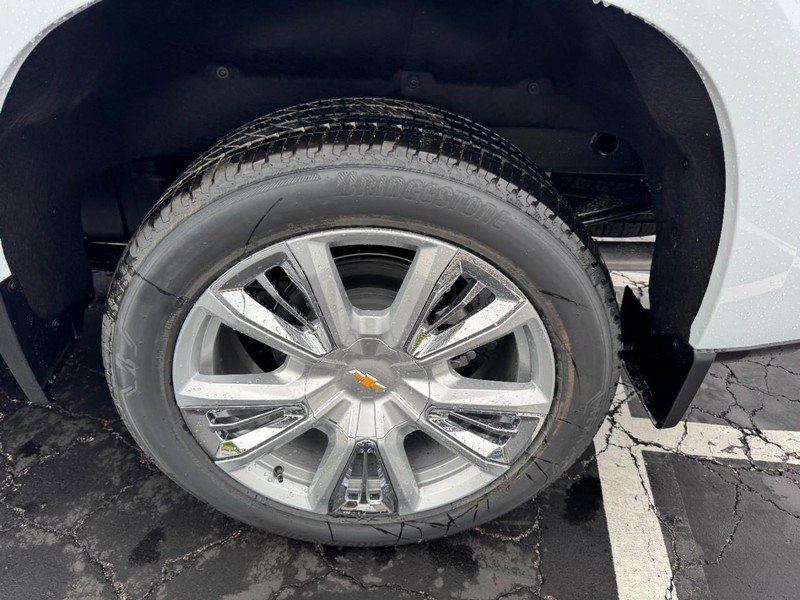 New 2026 Chevrolet Silverado 1500 High Country AWD/4WD image 6