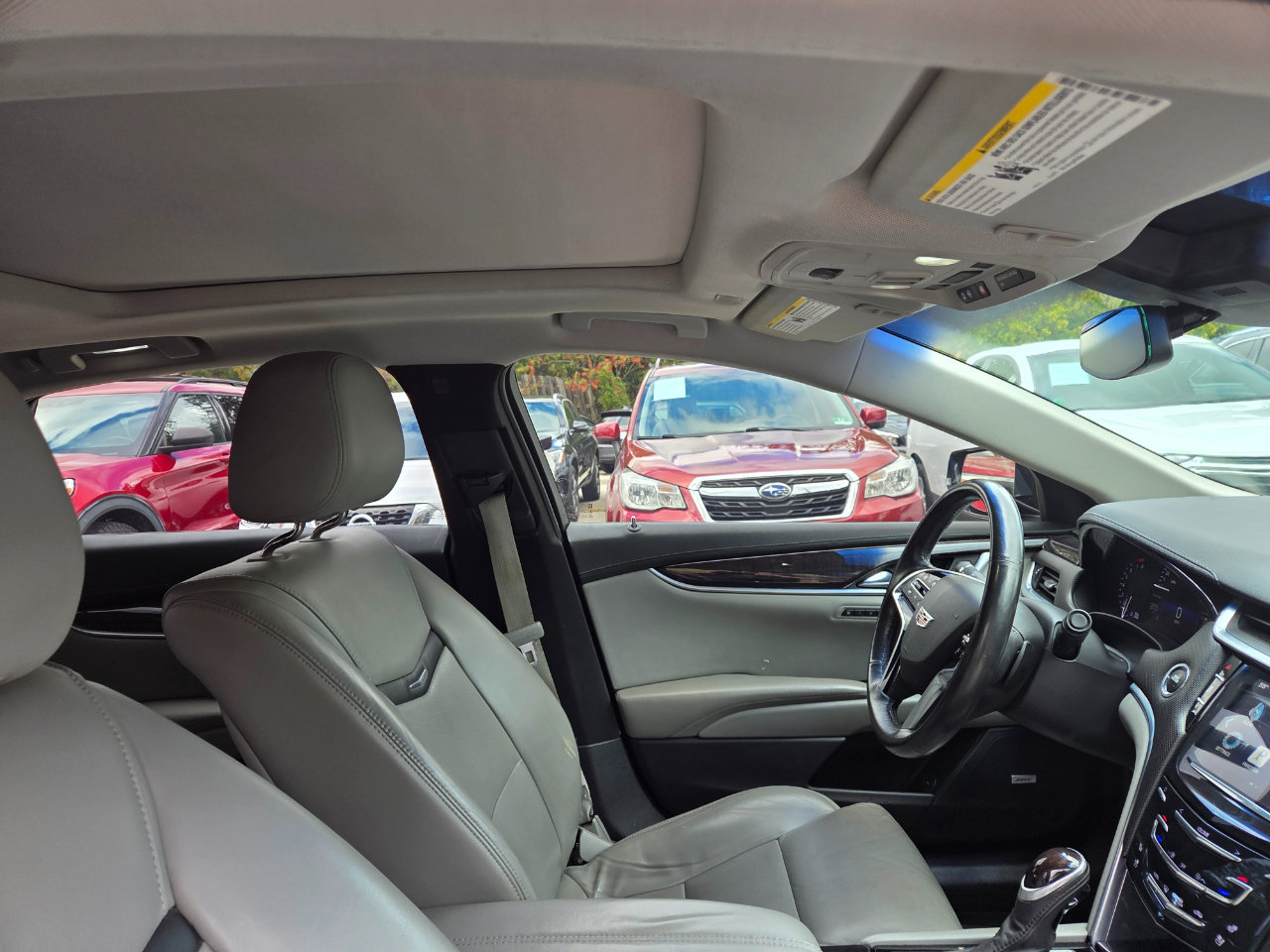 Used 2016 Cadillac XTS Luxury w/ Driver Awareness Package image 24