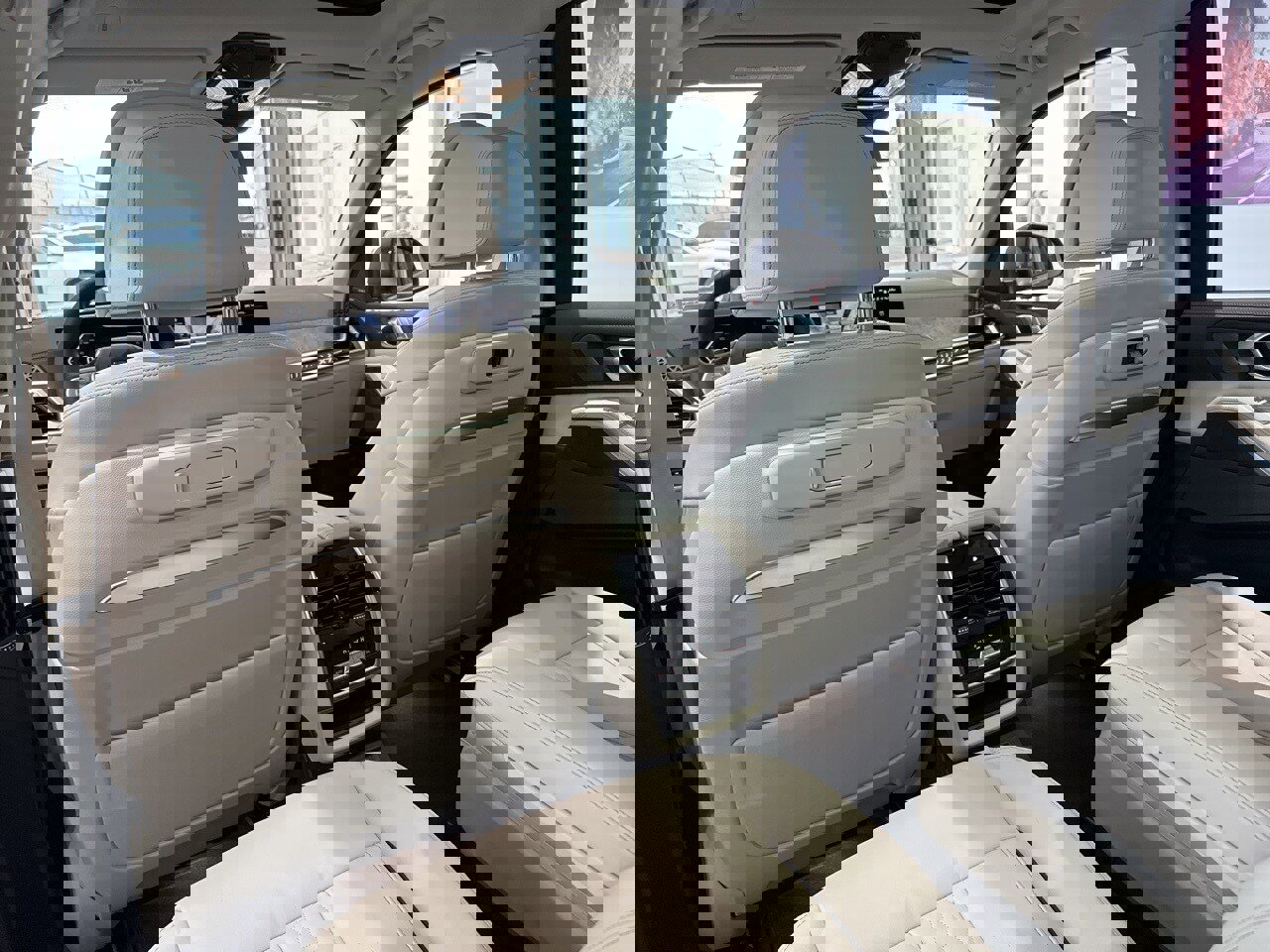 New 2026 BMW X7 xDrive40i image 51