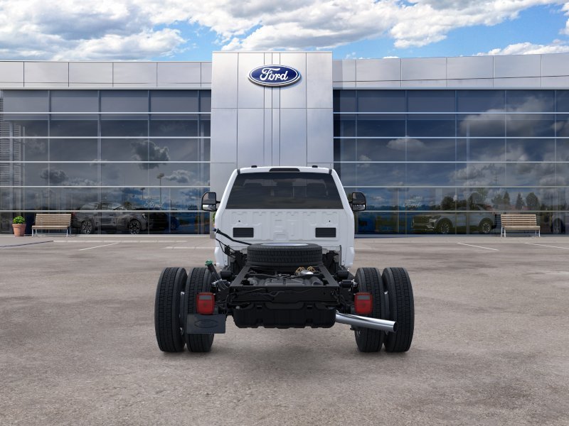 New 2025 Ford F450 XL RWD image 30