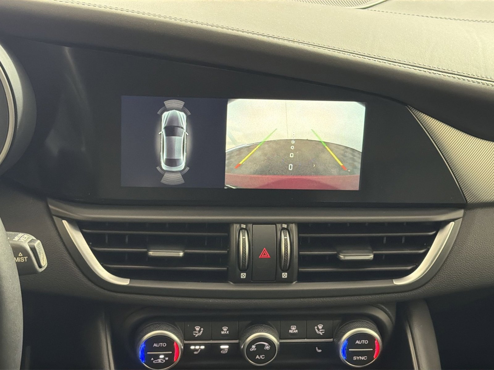 Used 2024 Alfa Romeo Giulia Ti image 19