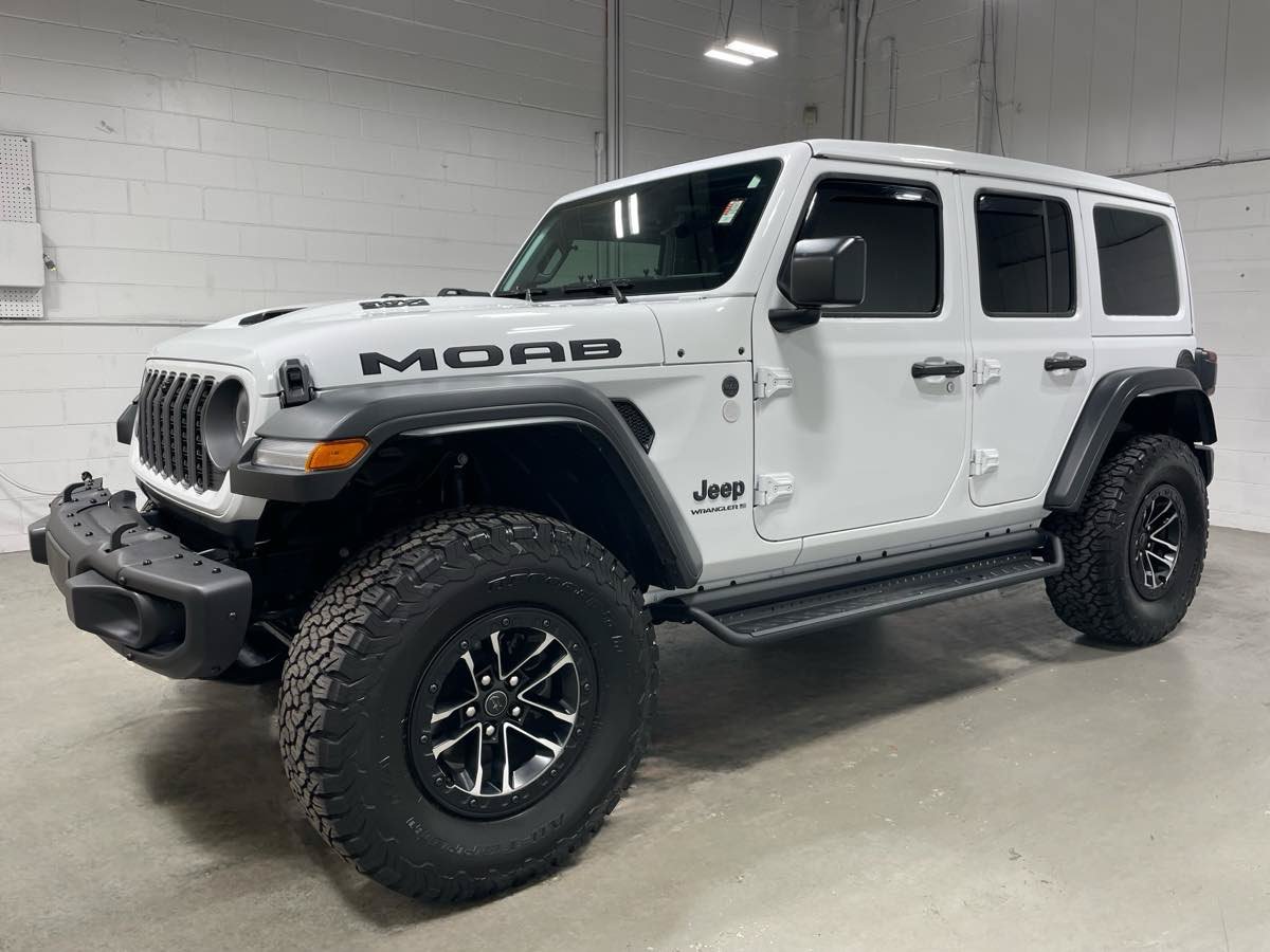 Used 2026 Jeep Wrangler Unlimited Rubicon 392 w/ Quick Order Package 27X Moab AWD/4WD image 1