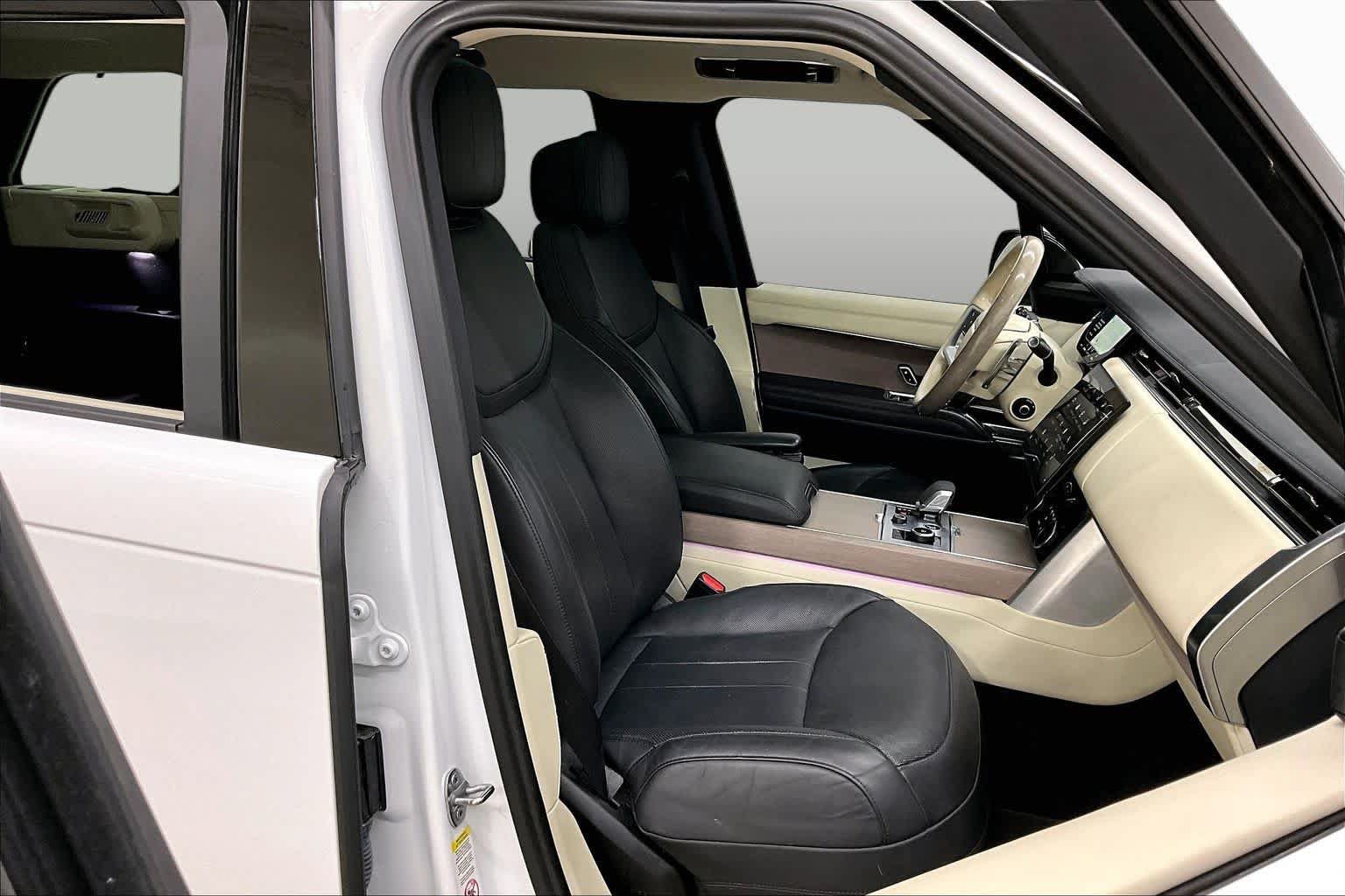 Used 2023 Land Rover Range Rover Long Wheelbase SE AWD/4WD image 9