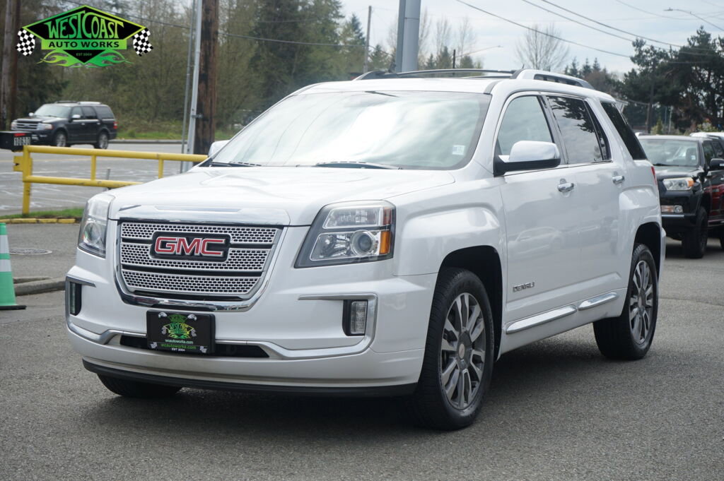 Used 2016 GMC Terrain Denali image 1