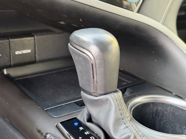 Used 2023 Toyota Camry SE image 18