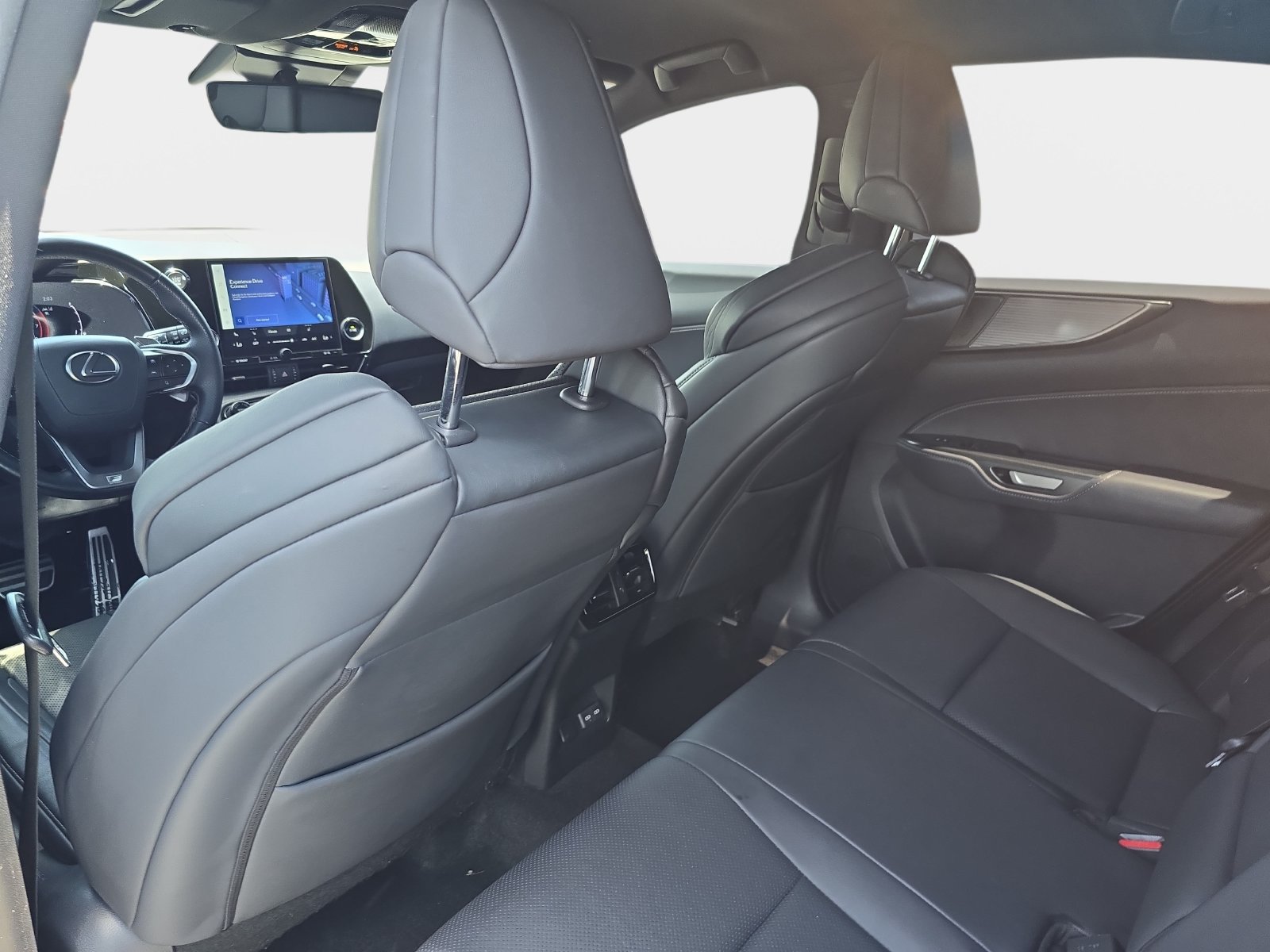 Used 2022 Lexus NX 350 F Sport w/ Accessory Package 2 AWD/4WD image 12