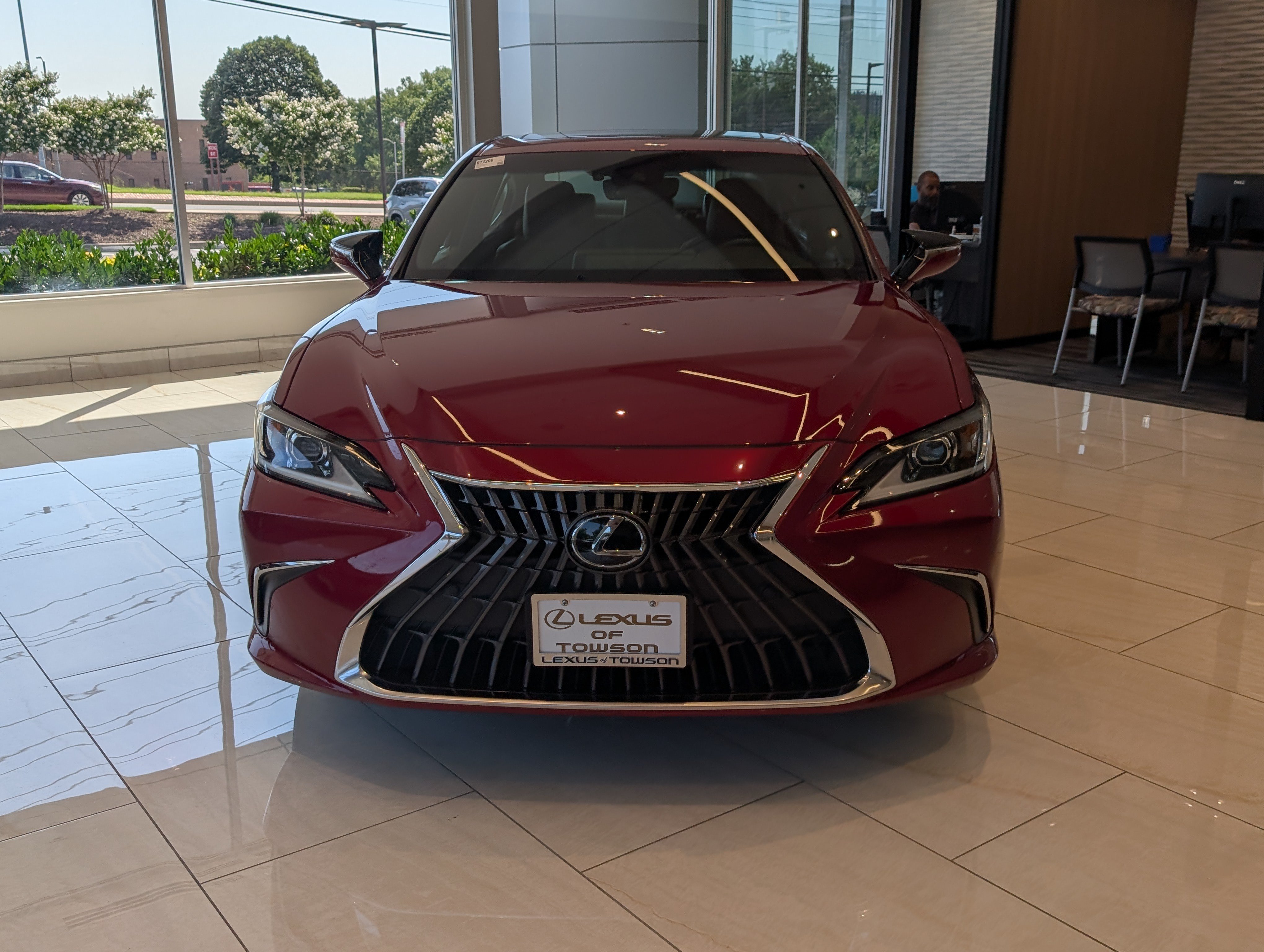 Certified 2025 Lexus ES 350 w/ Premium Package FWD image 8