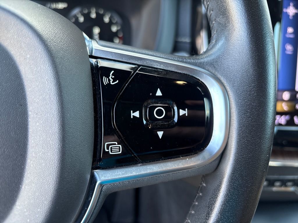 Used 2021 Volvo XC60 T5 Inscription w/ Advanced Package image 19