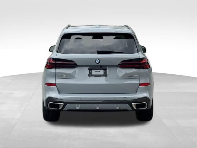 Certified 2025 BMW X5 xDrive40i w/ M Sport Package AWD/4WD image 8