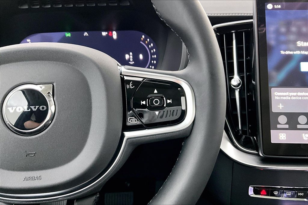 New 2026 Volvo XC90 B6 Plus AWD/4WD image 13