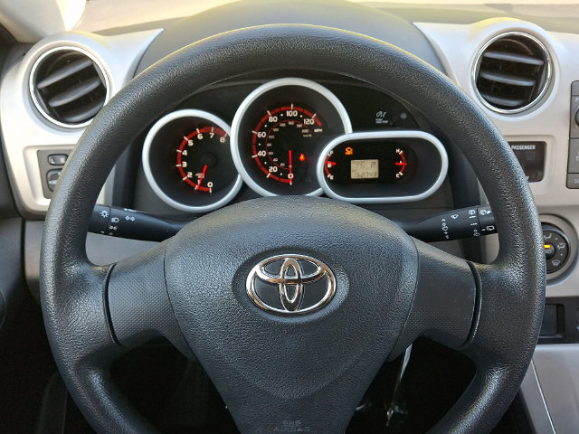 Used 2009 Toyota Matrix FWD image 18