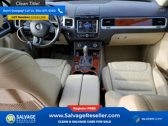 Used 2013 Volkswagen Touareg Sport AWD/4WD image 11