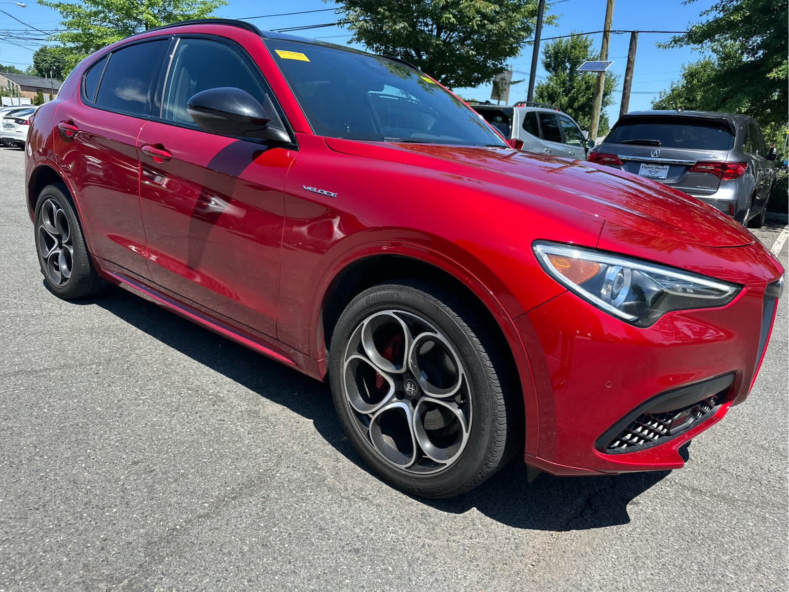 Used 2023 Alfa Romeo Stelvio Veloce AWD/4WD image 4