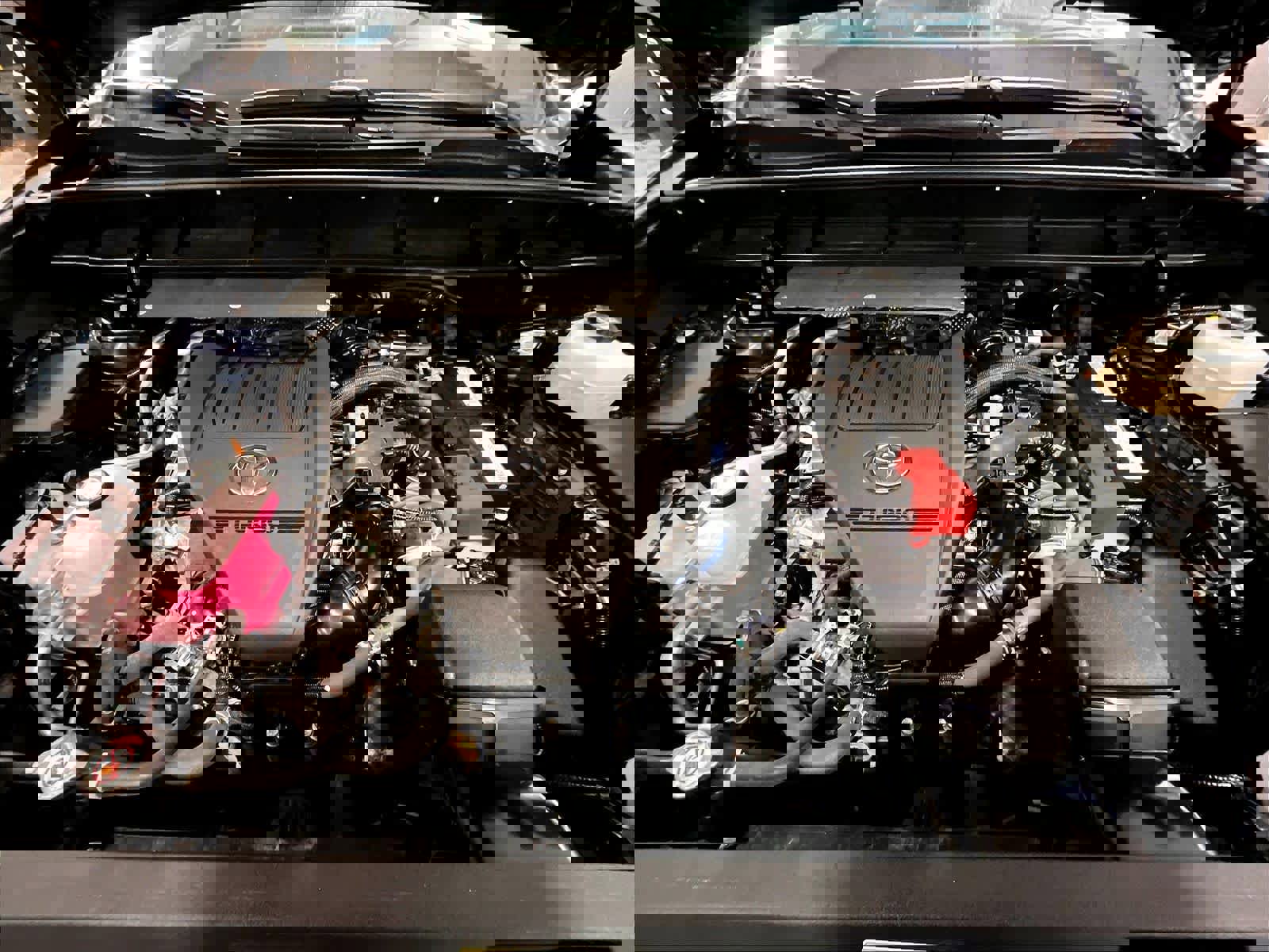 Used 2023 Toyota Highlander XLE image 31