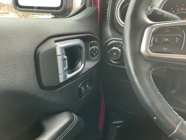 Used 2021 Jeep Wrangler Unlimited Sahara image 28