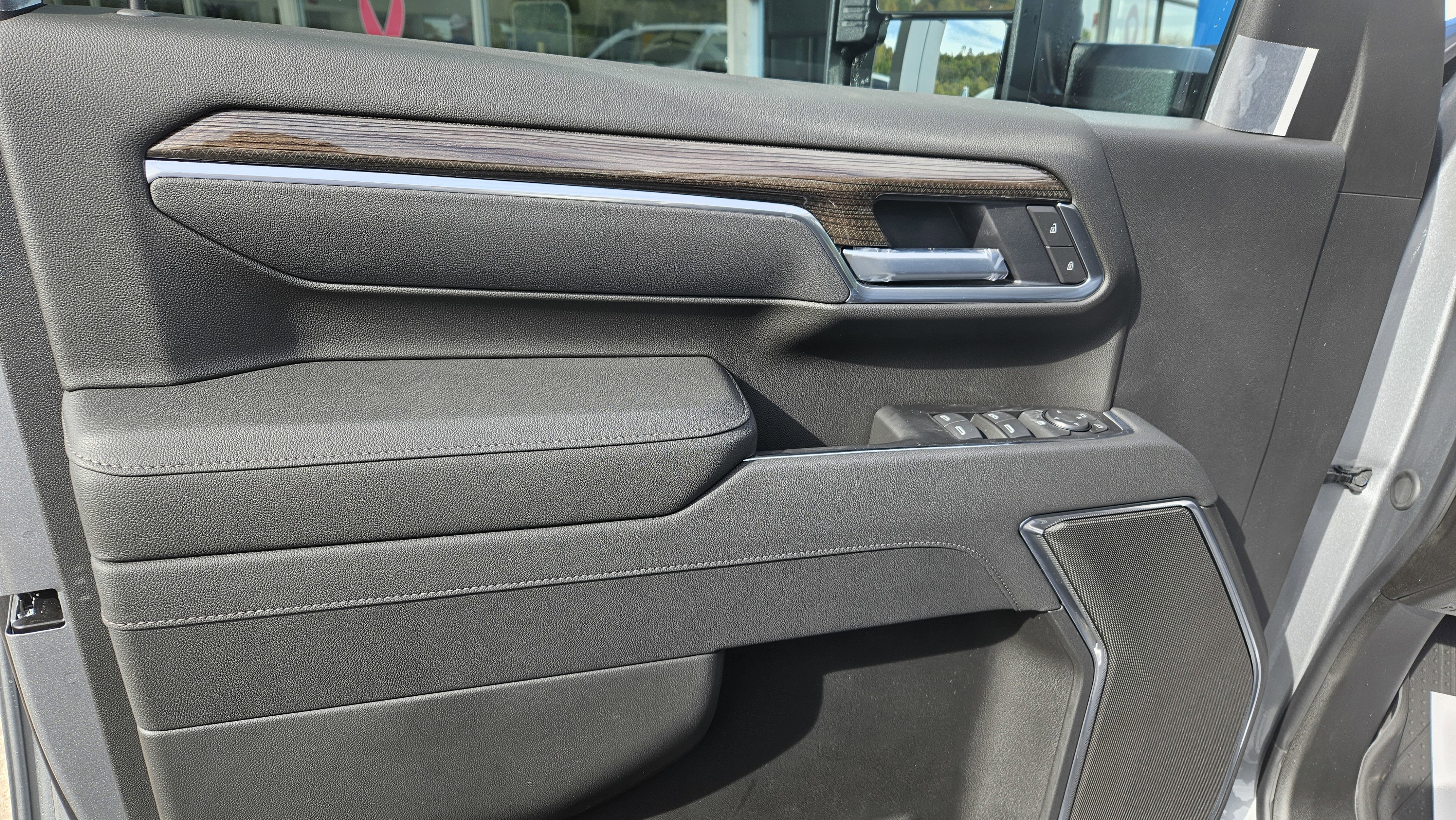 New 2026 Chevrolet Silverado 3500 LT w/ Convenience Package image 5