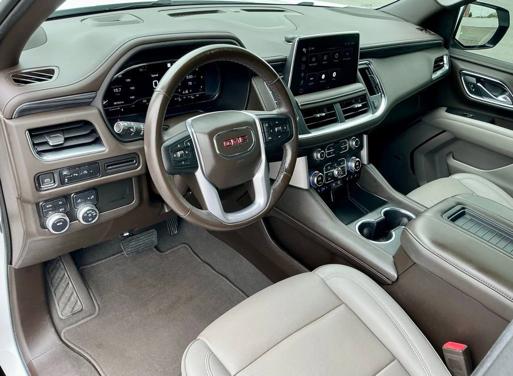 Used 2023 GMC Yukon SLT AWD/4WD image 37