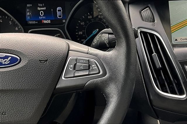 Used 2018 Ford Focus Titanium FWD image 12