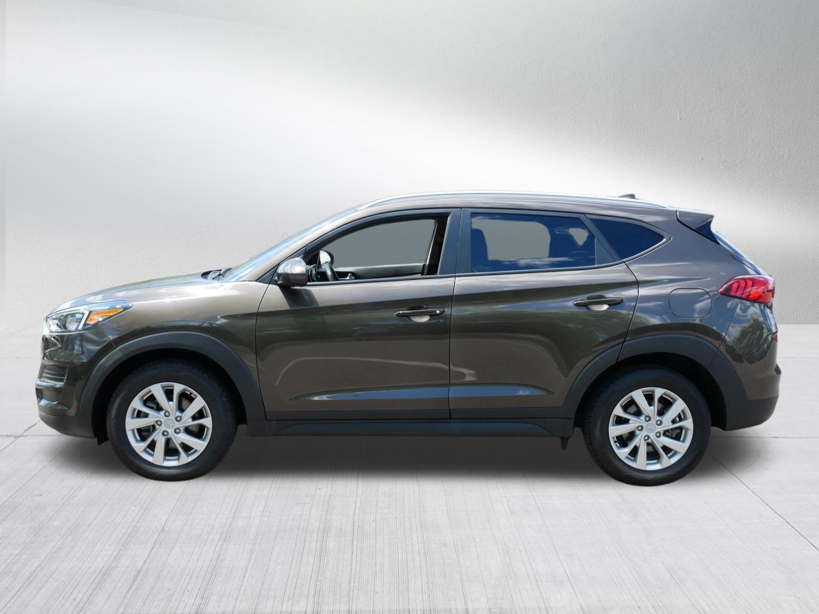 Used 2019 Hyundai Tucson Value w/ Cargo Package AWD/4WD image 4