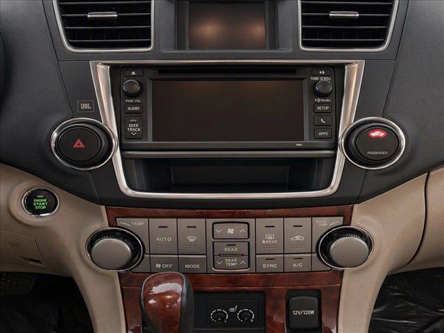 Used 2013 Toyota Highlander Limited AWD/4WD image 9