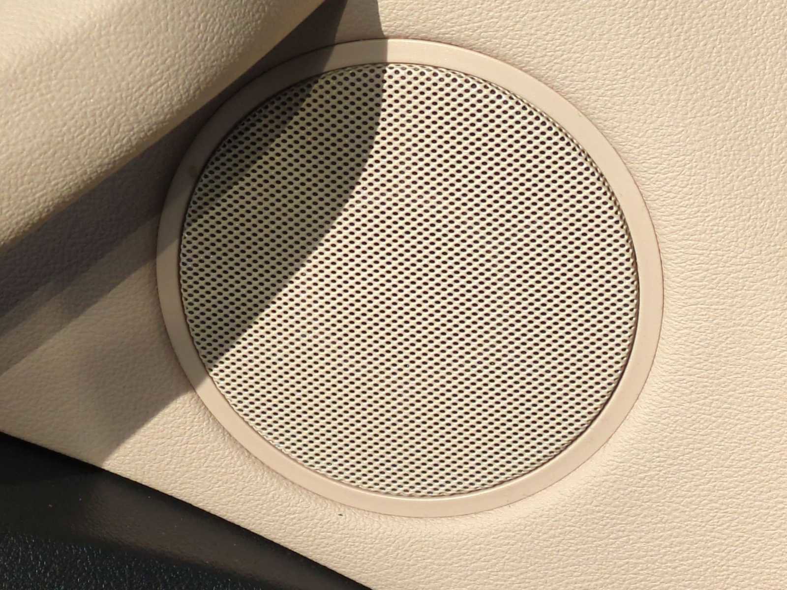 Used 2024 BMW X3 sDrive30i w/ Premium Package w/ZPA image 25